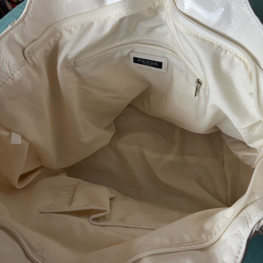 Prada White Leather Shoulder Bag - Picture 5 of 10